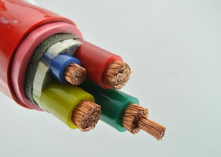 耐高溫電纜是在高溫下能正常傳輸信號或電能的電纜.jpg 耐高溫電纜是在高溫下能正常傳輸信號或電能的電纜.jpg